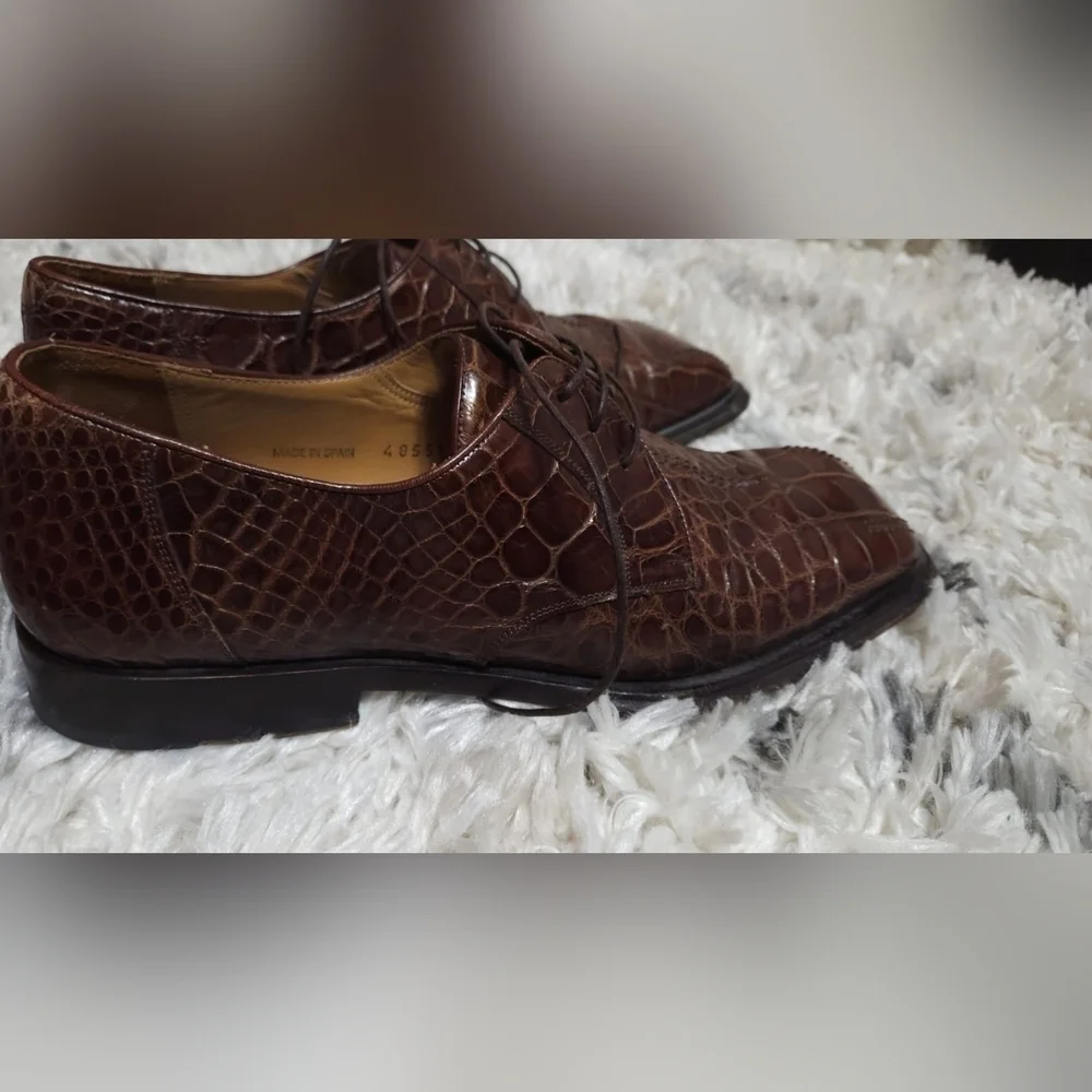 Rare Mezlan Platinum Pavone Genuine Aligator Leather Brown Size 9